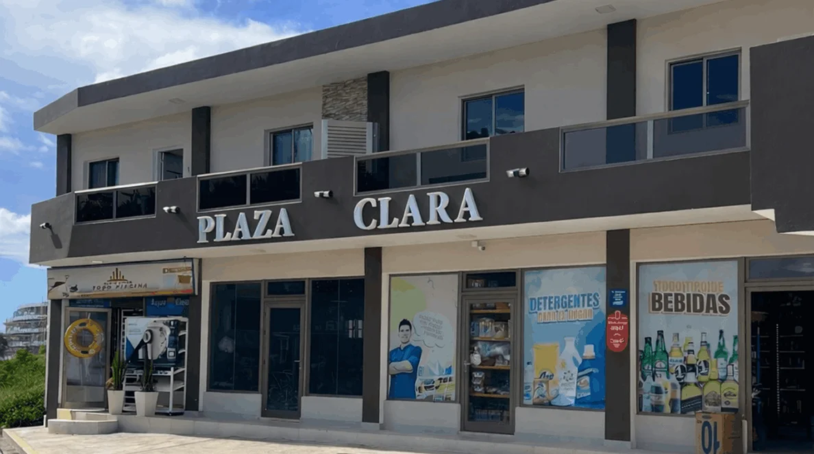 Plaza Clara Exterior